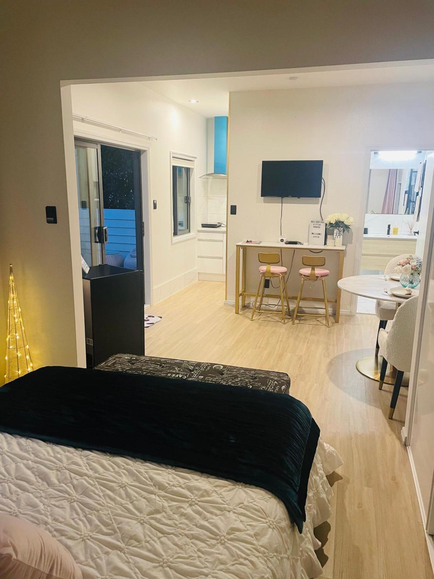 Delightful Little House & Chateau Charme Suite Όκλαντ Εξωτερικό φωτογραφία