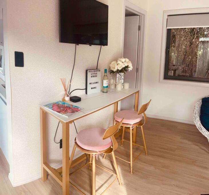 Delightful Little House & Chateau Charme Suite Όκλαντ Εξωτερικό φωτογραφία